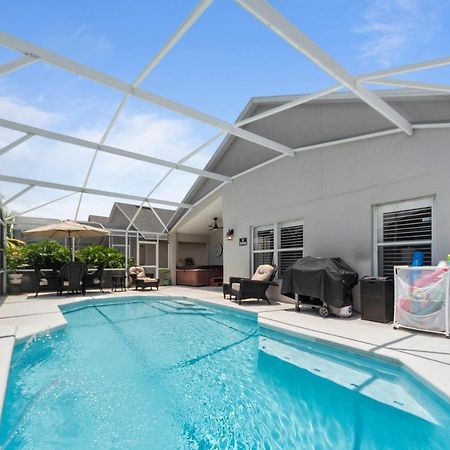 Private Oasis In Kissimmee - Pool, Bbq, Free Parking Appartement Orlando Buitenkant foto