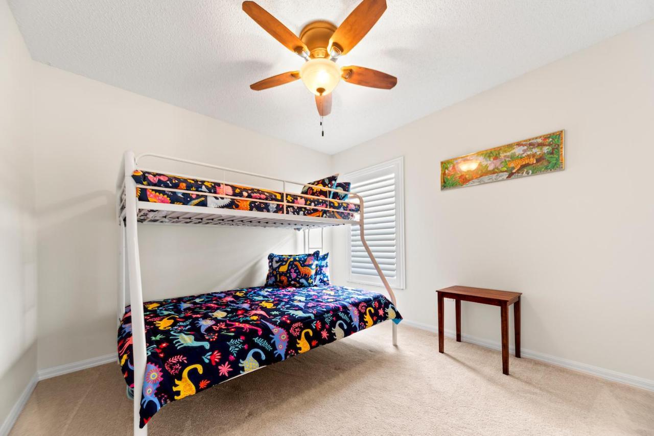 Private Oasis In Kissimmee - Pool, Bbq, Free Parking Appartement Orlando Buitenkant foto