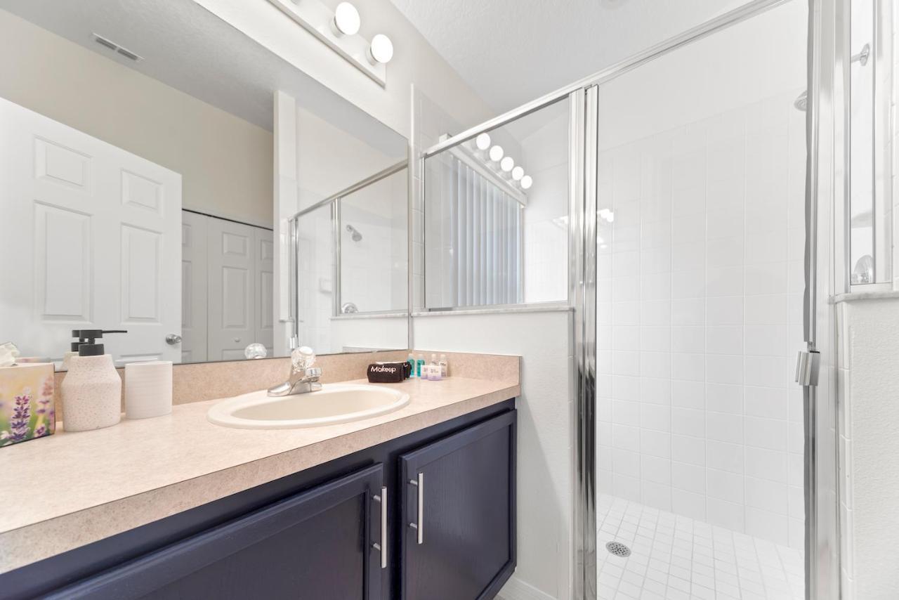 Private Oasis In Kissimmee - Pool, Bbq, Free Parking Appartement Orlando Buitenkant foto