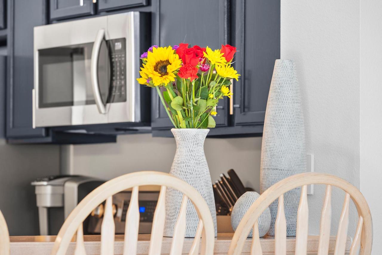 Private Oasis In Kissimmee - Pool, Bbq, Free Parking Appartement Orlando Buitenkant foto