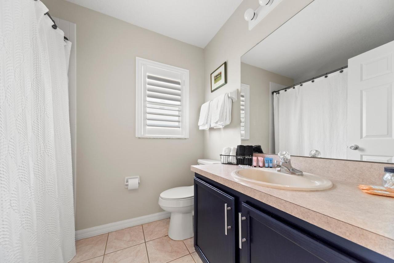 Private Oasis In Kissimmee - Pool, Bbq, Free Parking Appartement Orlando Buitenkant foto